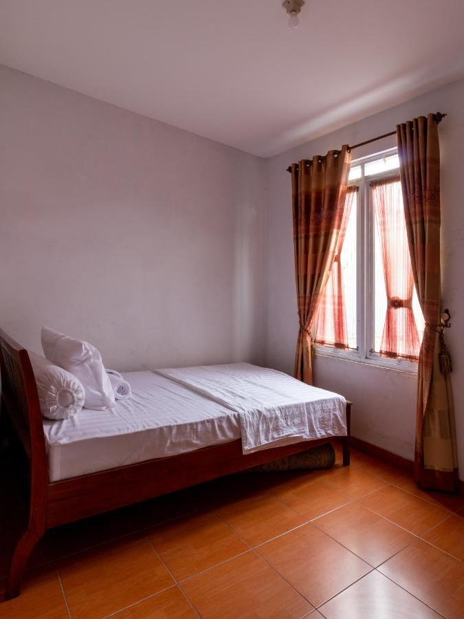 Spacious, White-Villa Belgareti @Kiara Condong Бандунг Екстериор снимка